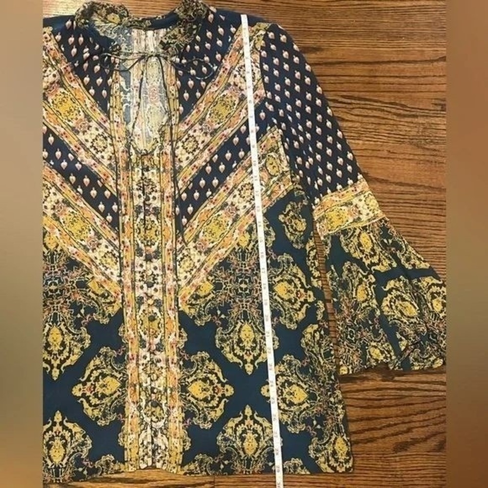 Free People Women Navy Mustard Paisley Print Bell Sleeve Tunic Top Small OB53980 - Picture 3 of 8